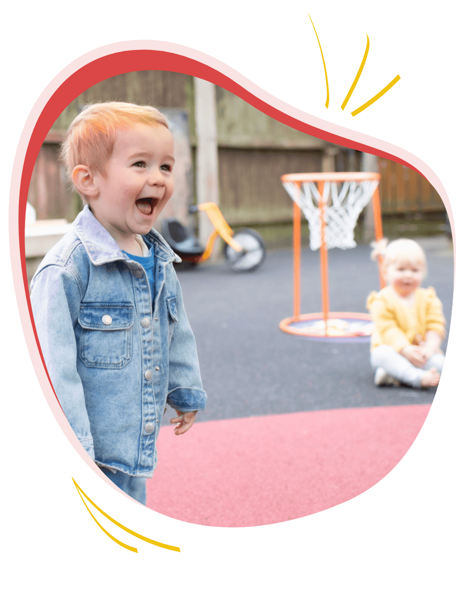 mobile muffins - child playing outside